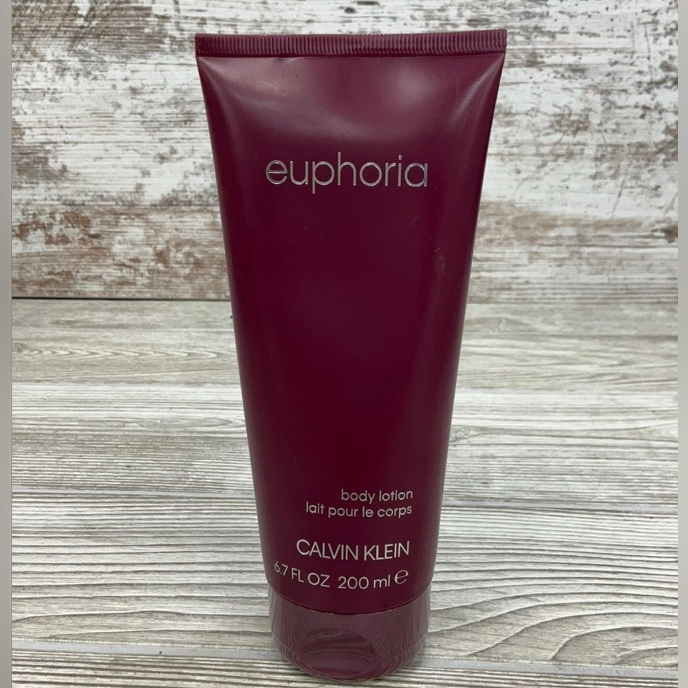 Calvin Klein Euphoria Body Lotion [ SEALED ! ]